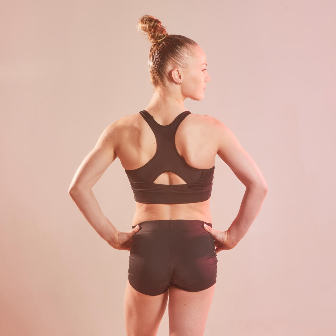 Brassiere gym noire fille 500