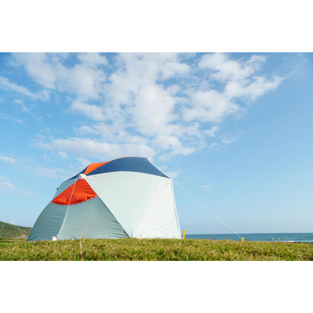 Parasol Abri plage solaire Iwiko 180 bleu jaune UPF50+ 3 places