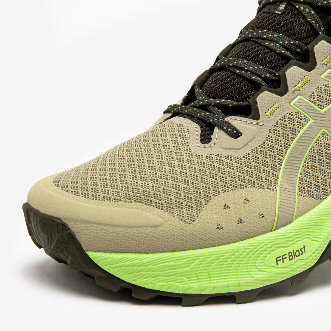 Chaussures de running trail femme, Asics trabuco terra 2, noir vert et