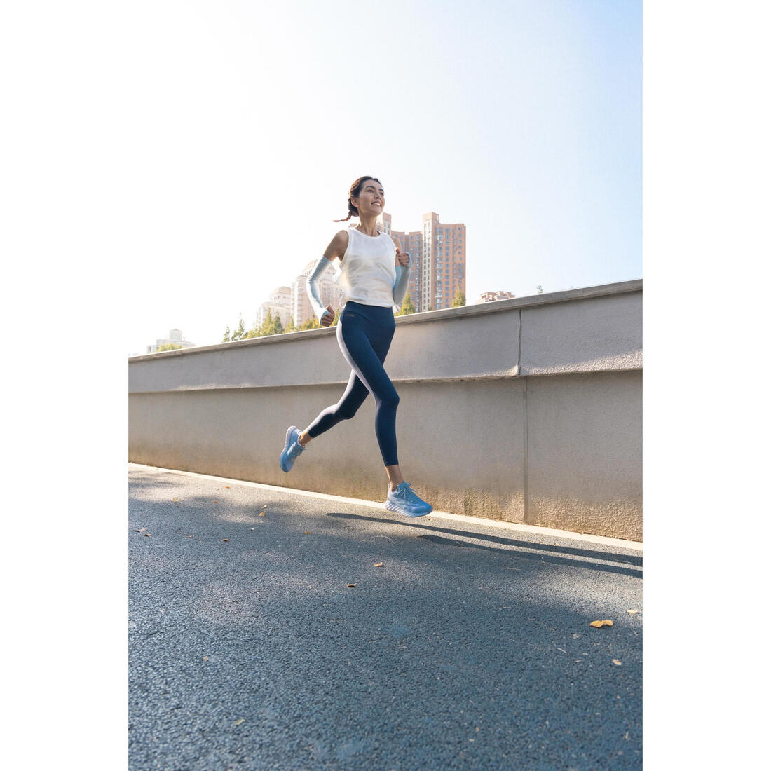 Débardeur court de running respirant femme - kiprun run 500 dry