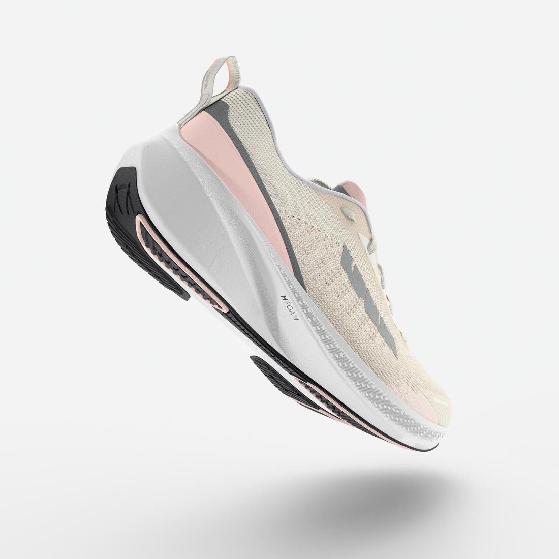 Chaussures de Running Femme, Kiprun Kipcore blanche
