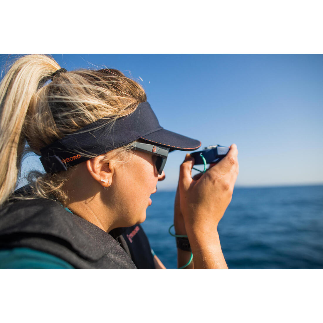 Lunettes de soleil polarisées flottantes voile SAILING 100 taille S Noir