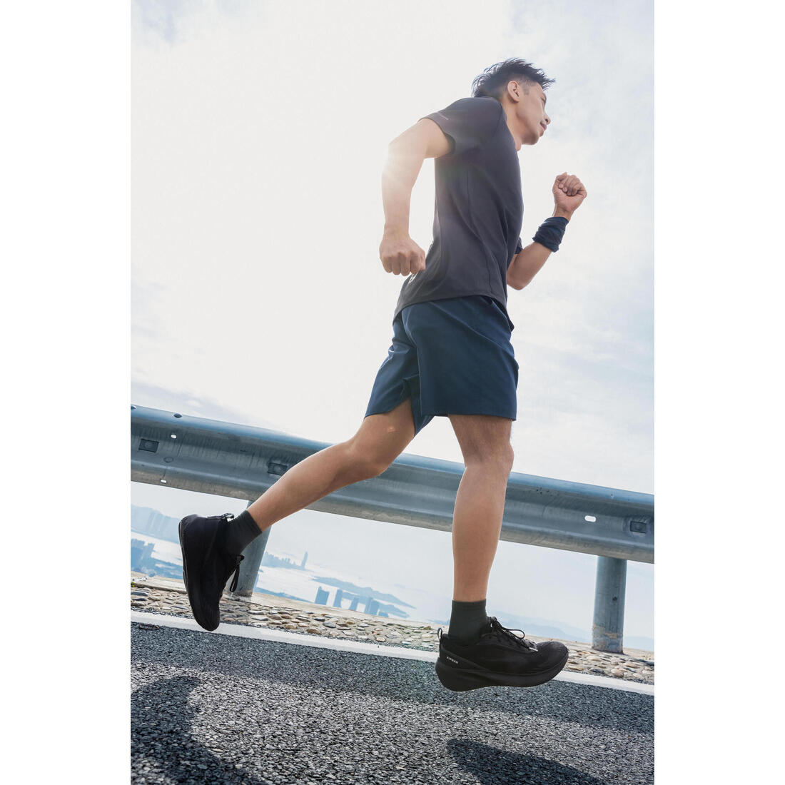 CHAUSSETTES DE RUNNING KIPRUN Run900 STRAP noires