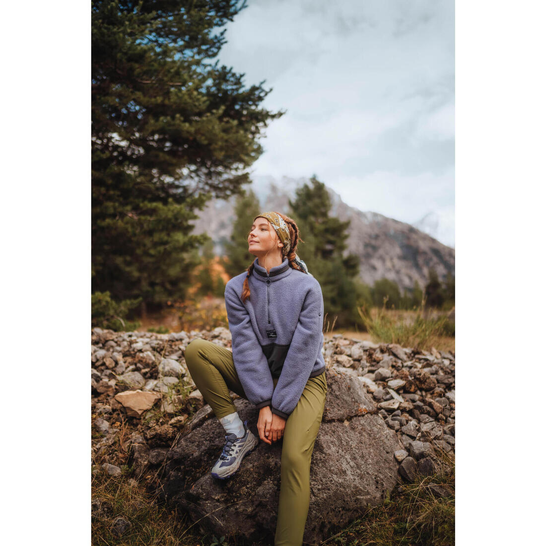 Pantalon de randonnée femme, MH500 Light gris foncé