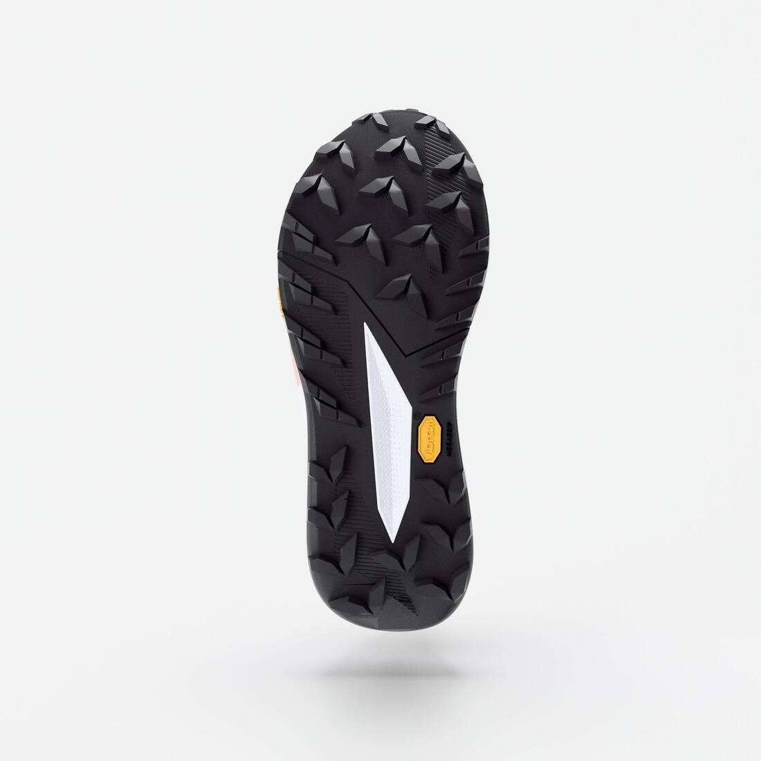 Chaussures de running trail femme, Kiprun kipsummit max gris et