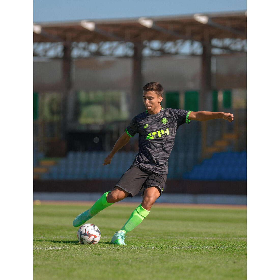 Maillot de football  adulte Viralto II wavy noir & jaune fluo