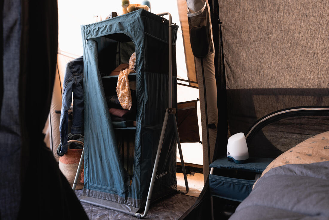 Armoire pliable et compacte pour le camping, Basic