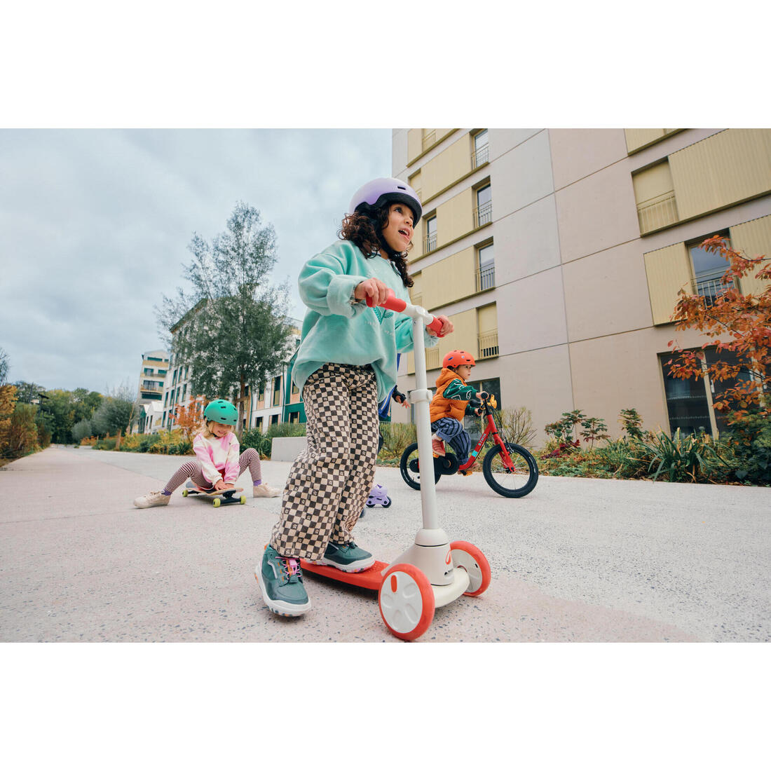 Casque enfant roller skateboard trottinette B100