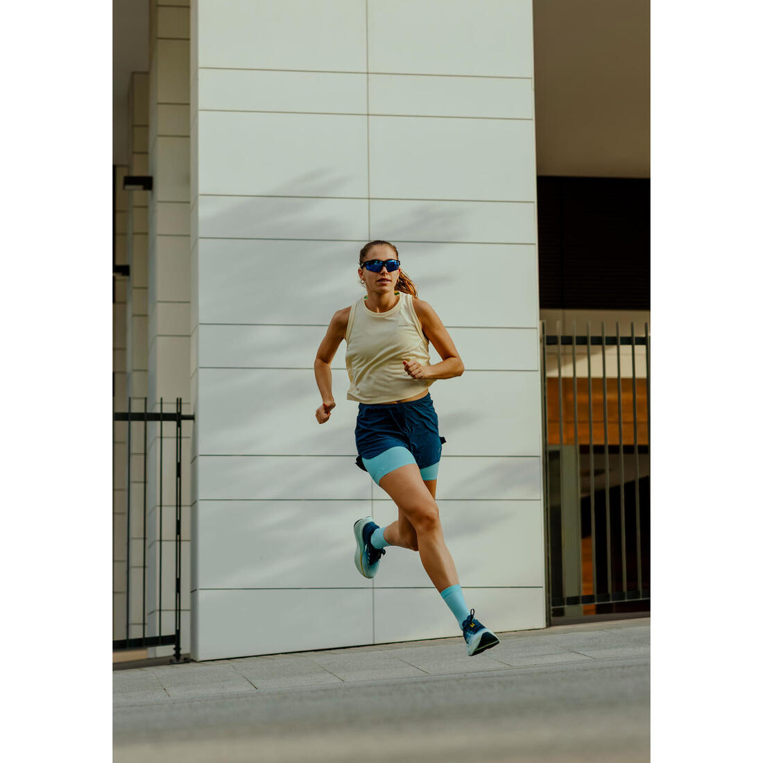 Short 2en1 de running & trail Femme, Kiprun Run 500 Confort