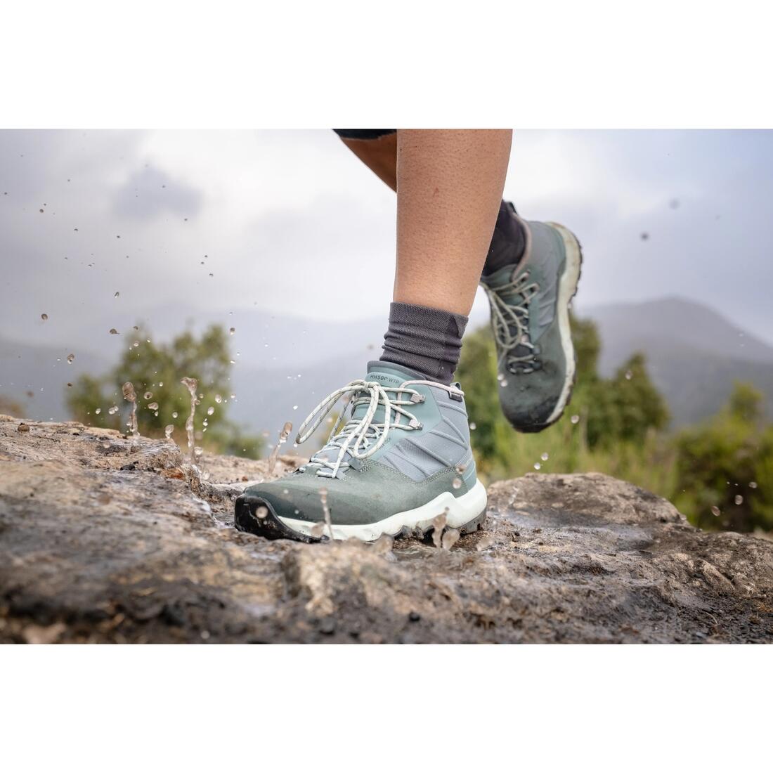 Chaussures de randonnée montagne imperméables femme, MH500