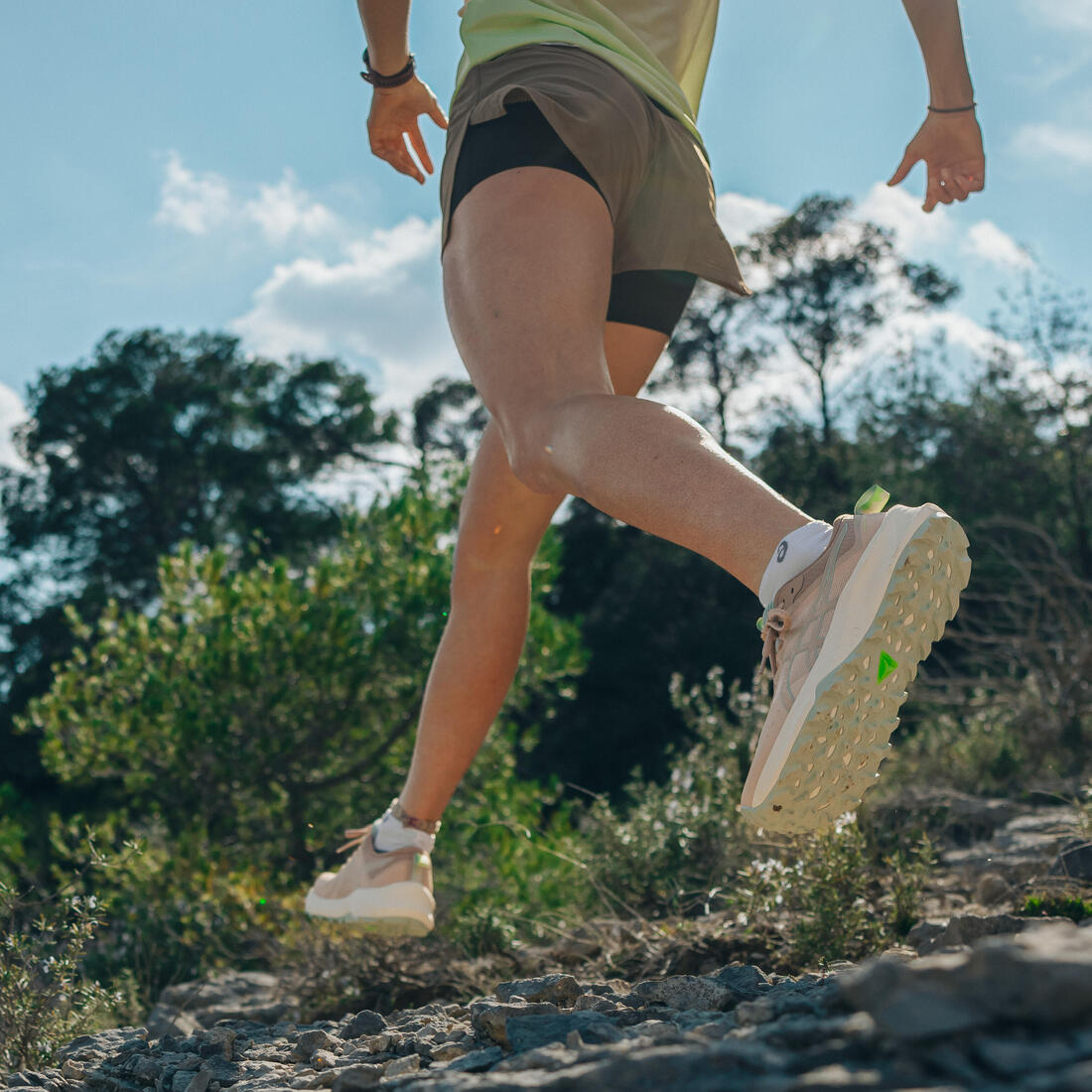 Chaussures de running trail femme, Asics trabuco terra 2, noir et