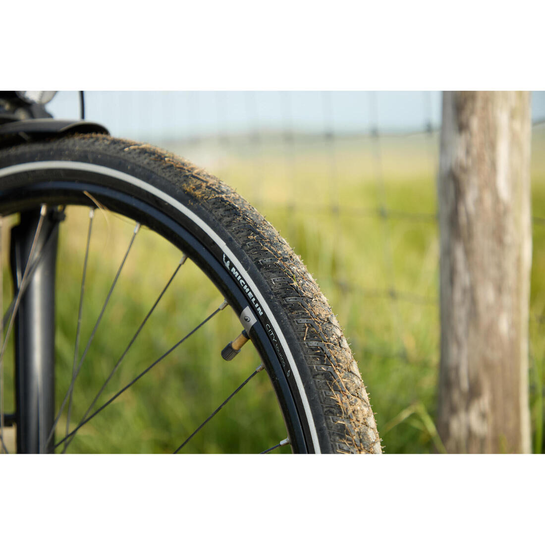 Pneu vélo ville Michelin city touring 700x40