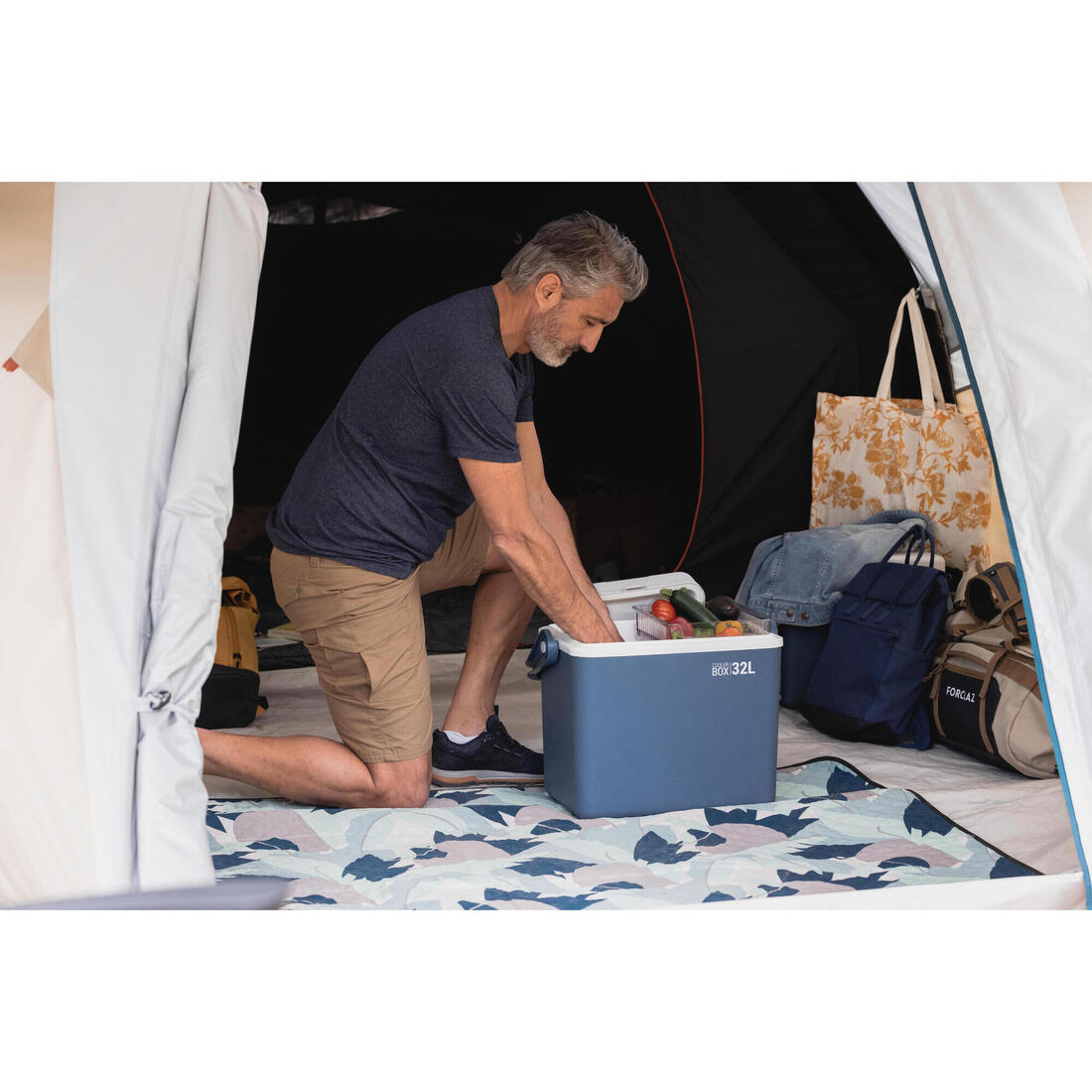 Glaciere rigide de camping  - 32 litres  - conservation au frais 14 heures