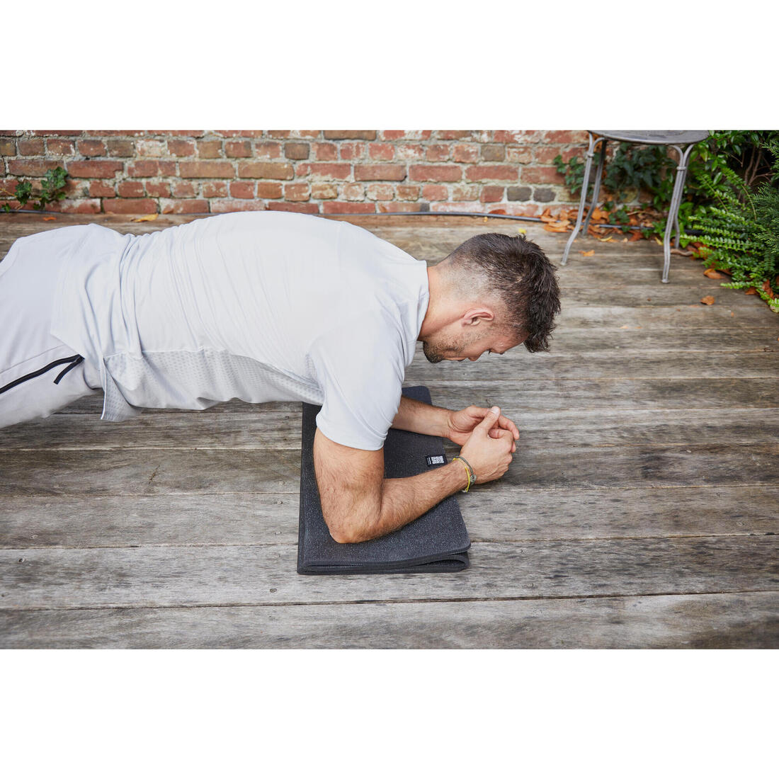 Tapis de fitness pliable résistant intérieur et extérieur épaisseur 8 mm, noir