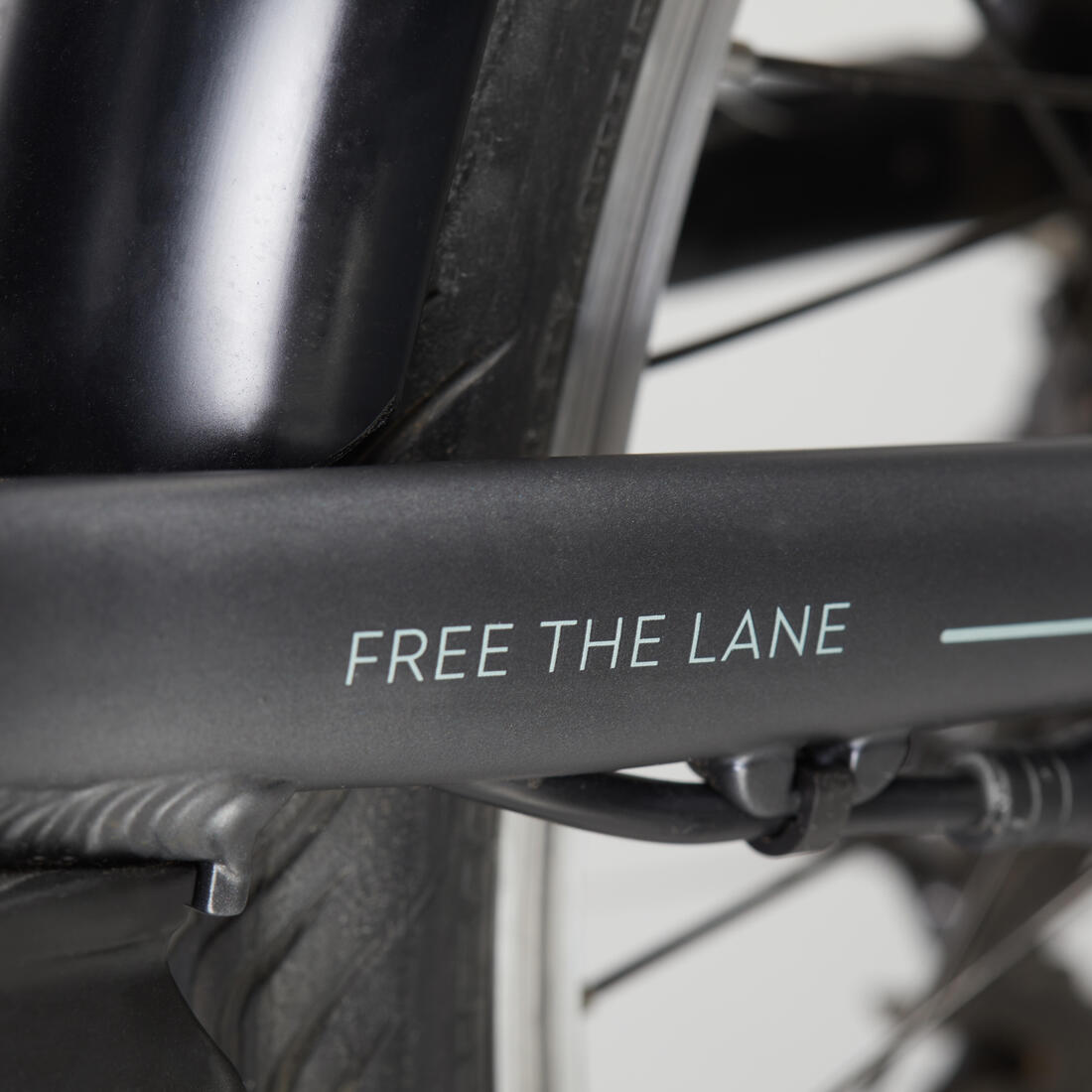 VELO PLIANT A ASSISTANCE ELECTRIQUE TILT 500