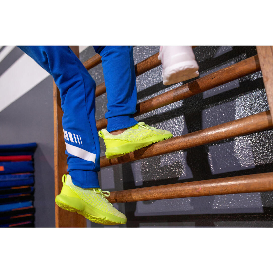 Chaussures enfant à lacets flexibles et légères - AT FLEX