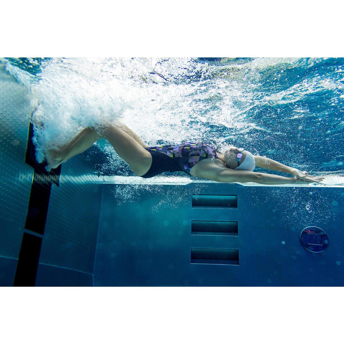 Maillot de bain 1 pièce natation Fille ado - 500 Kamiye algues