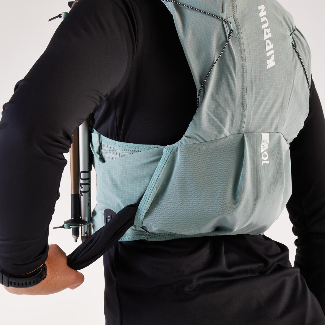 Sac trail running 10l mixte - vendu avec poche à eau 1l