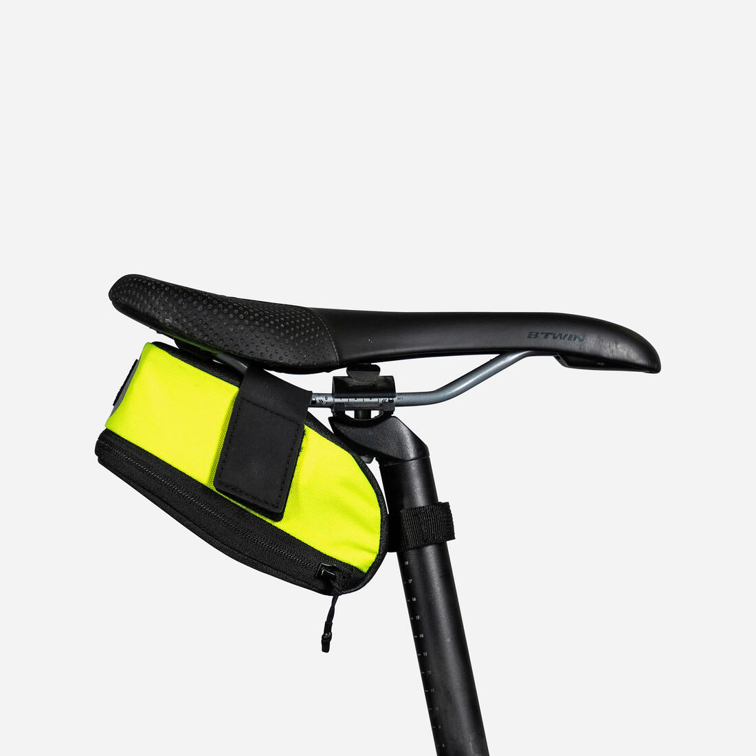 SACOCHE DE SELLE EASY M 0.6L
