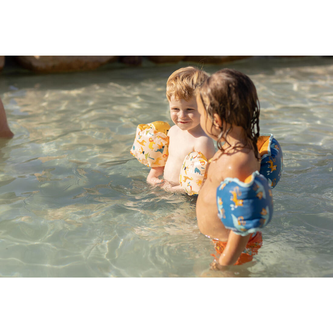 Brassards de piscine enfants rose imprimé "fleurs " 11-30 kg