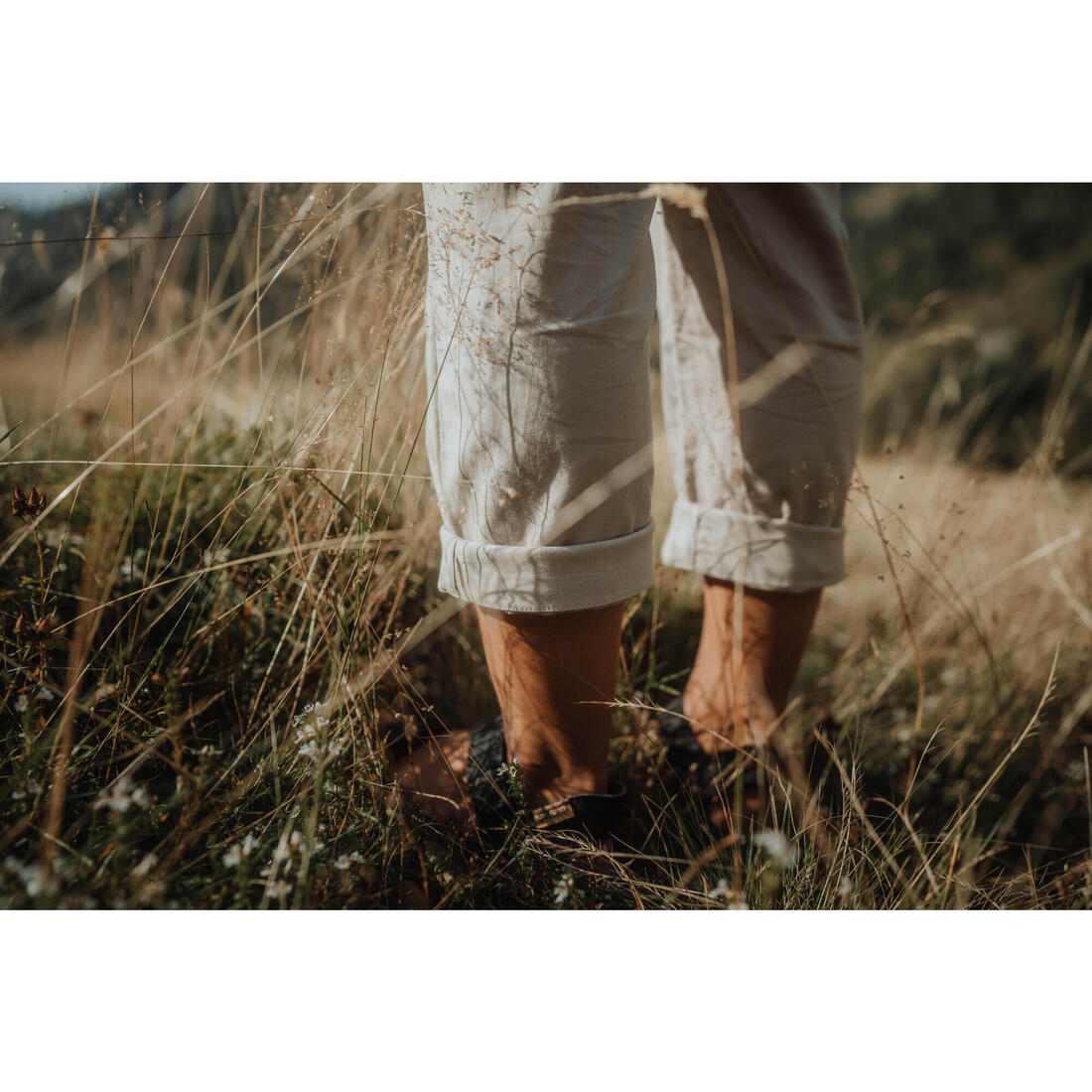 Pantalon de randonnée en lin femme, NH500