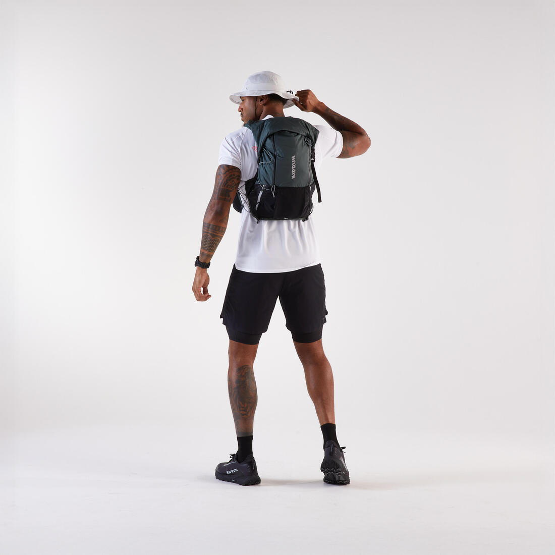 Sac trail running mixte + poche à eau 2L incluse - KIPRUN 900 20+5L KAKI