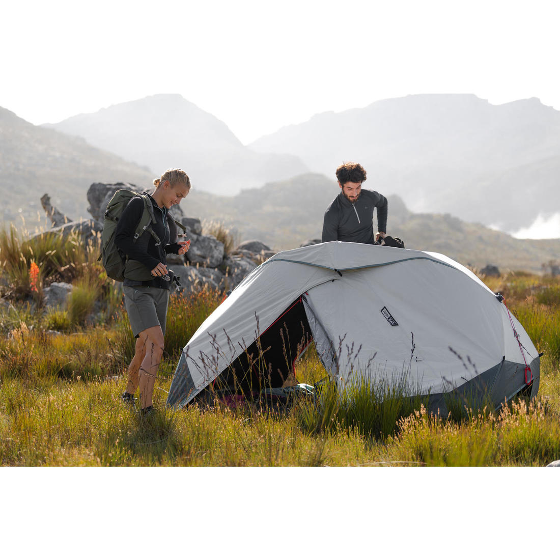 Tente de camping instantanée 2 places, 2 Seconds easy Fresh & Black