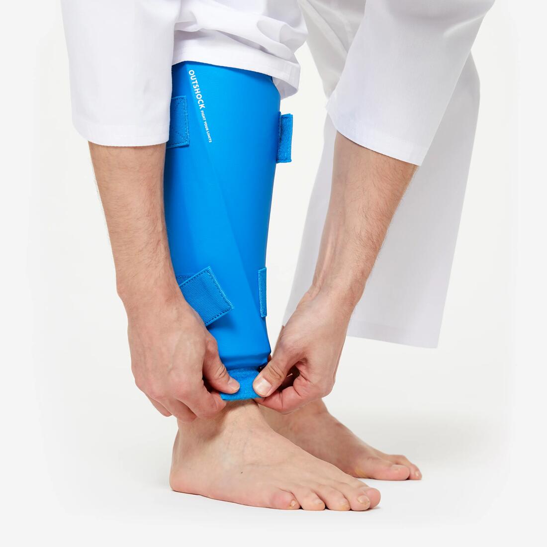 PROTÈGE-TIBIA PIED KARATÉ 900