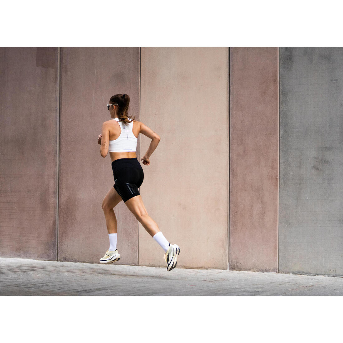 Chaussures de running à plaque carbone femme, Kiprun Kipstorm Elite