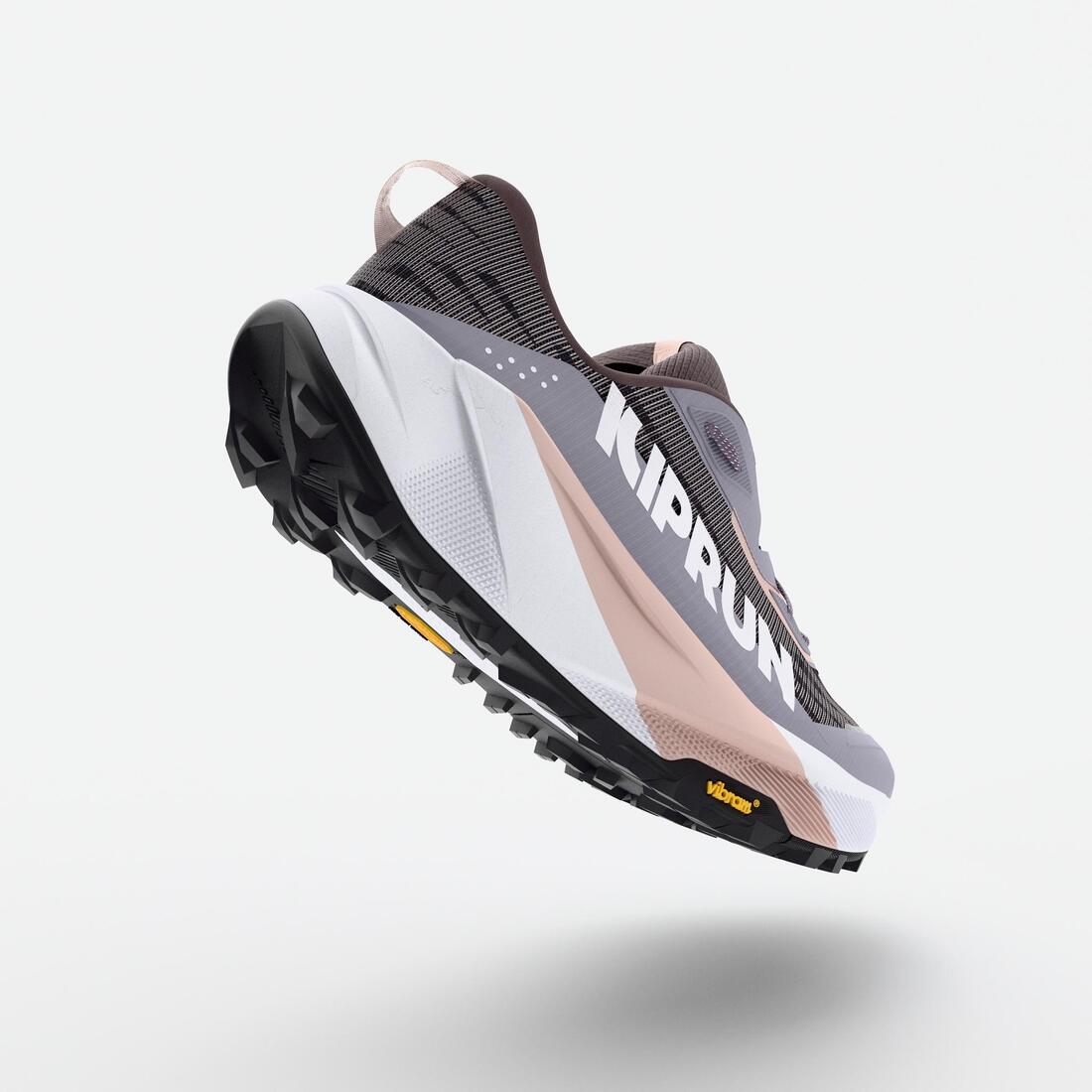 Chaussures de running trail femme, Kiprun kipsummit max gris et