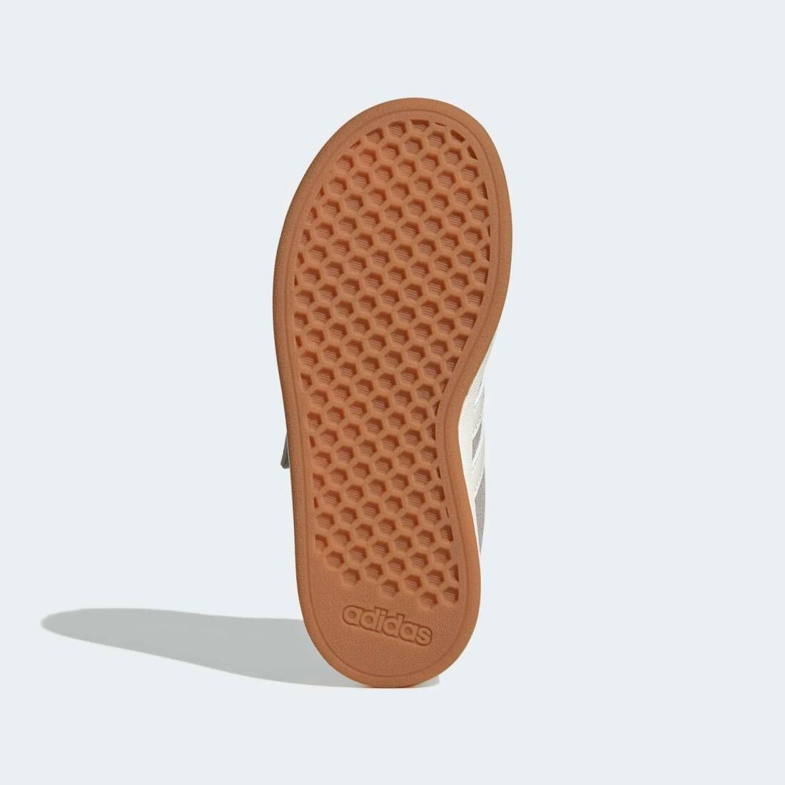 Basket à scratch et languette rembourrée enfant, gris