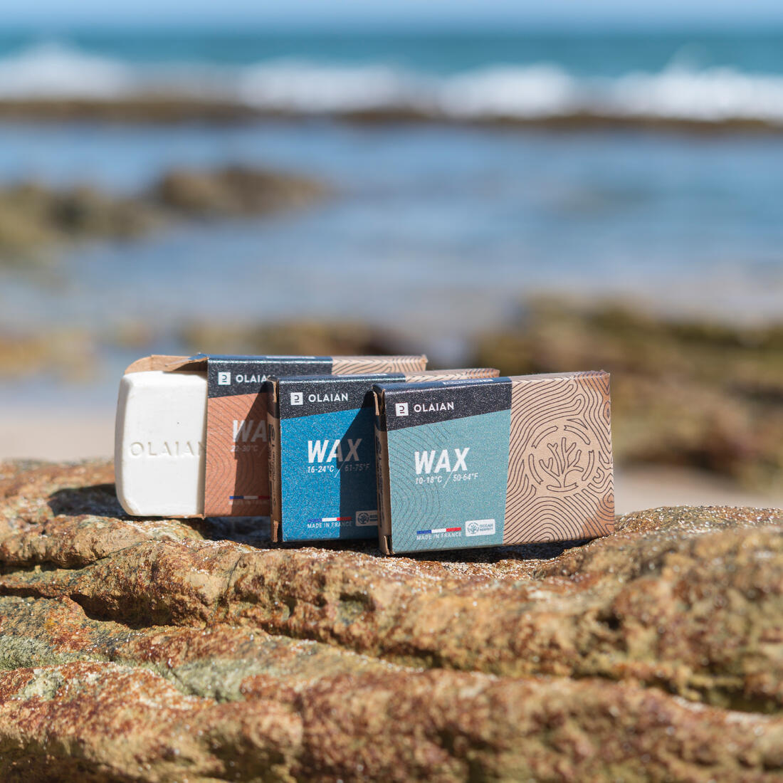 Surf wax d'origine naturelle pour  eau chaude de 22 à 30 °c.