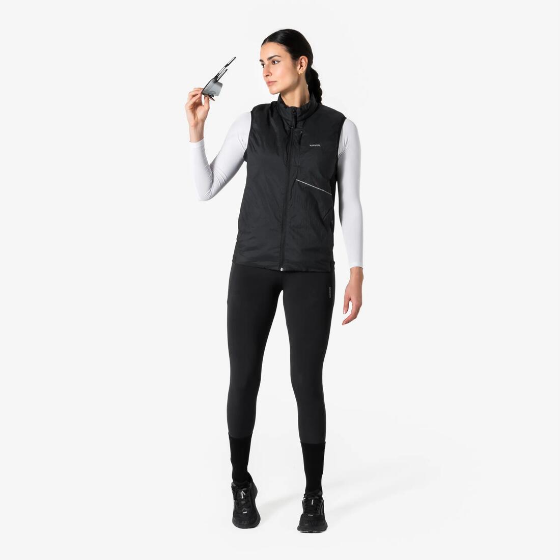 Veste sans manches chaude de running Femme, KIPRUN SM 500 Run warm noire