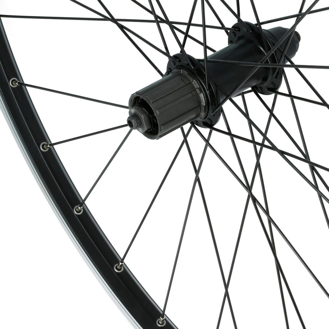 ROUE VTC 28" /Arrière /Double Parois /Cassette /V-Brake /Quick&Release/ Noire