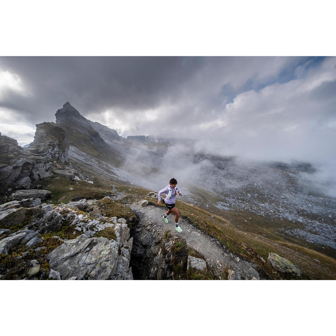 Chaussures trail running compétition femme - kiprun race light vert clair