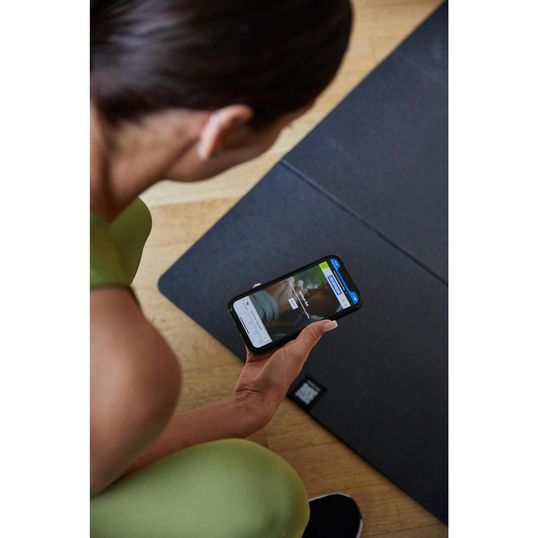 Tapis de fitness pliable résistant intérieur et extérieur épaisseur 8 mm, noir