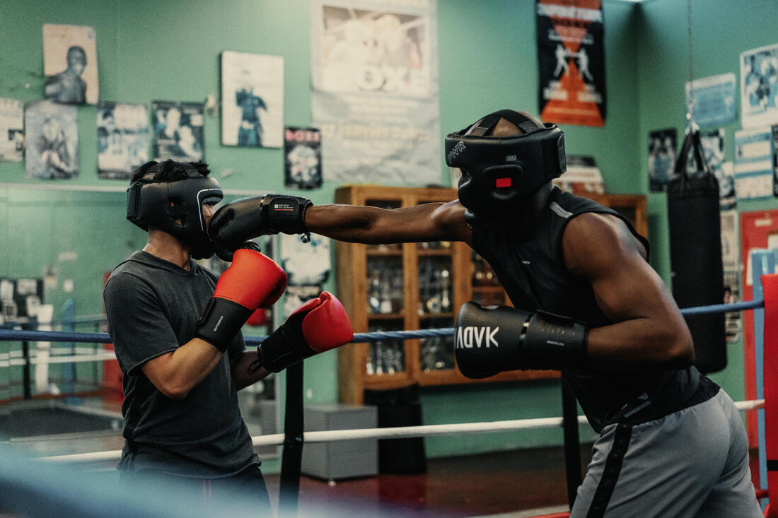Gants de boxe avec maintien articulaire du poignet, bleu et
