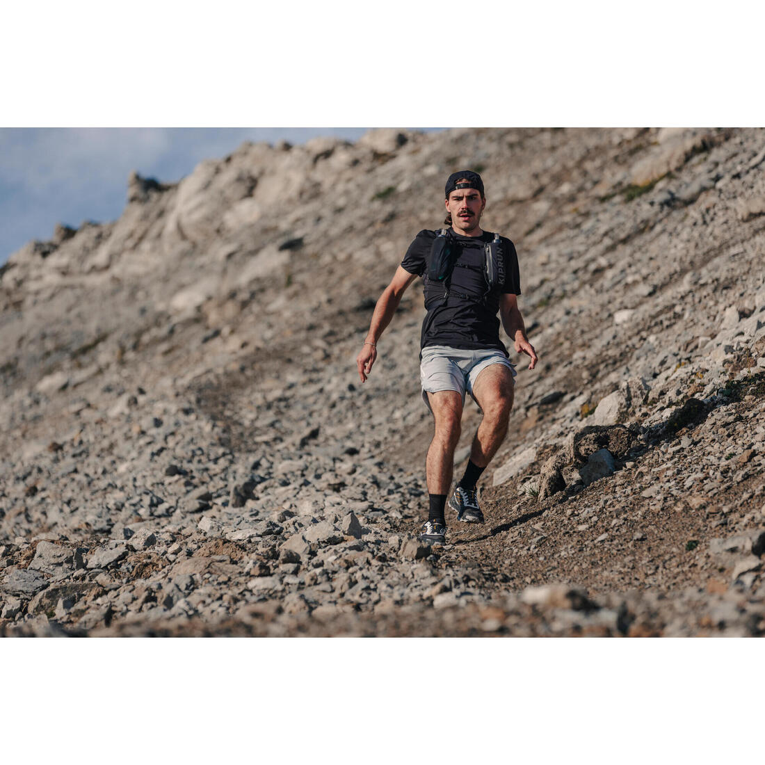 Chaussures de running trail homme, Kiprun mt3, noir blanc