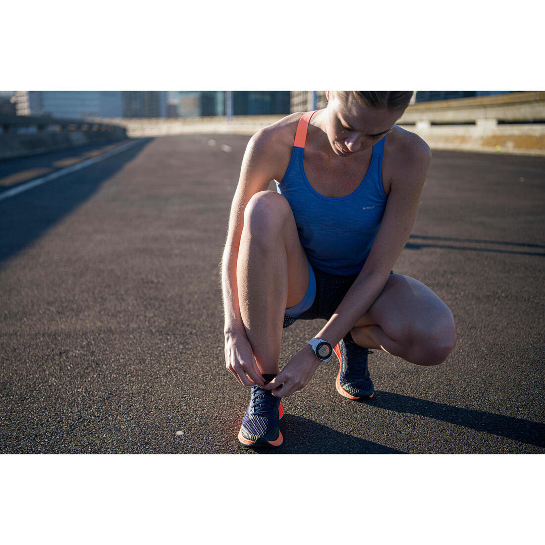 CHAUSSURES DE RUNNING FEMME  KIPRUN KD500