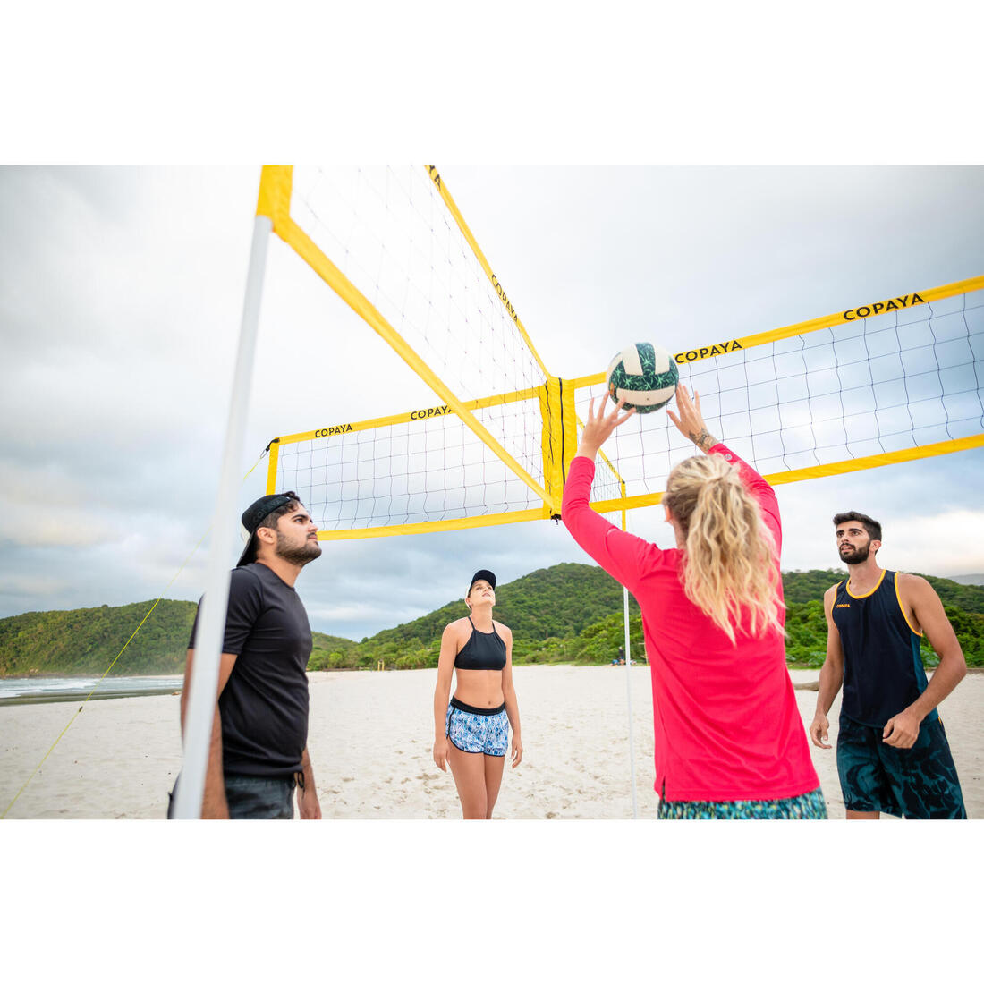 Set (Filet et poteaux) de Beach Volley MULTINET