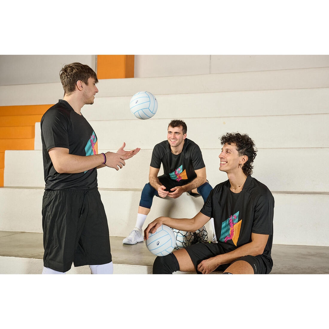 Ballon de volley-ball V500 gris, bleu et