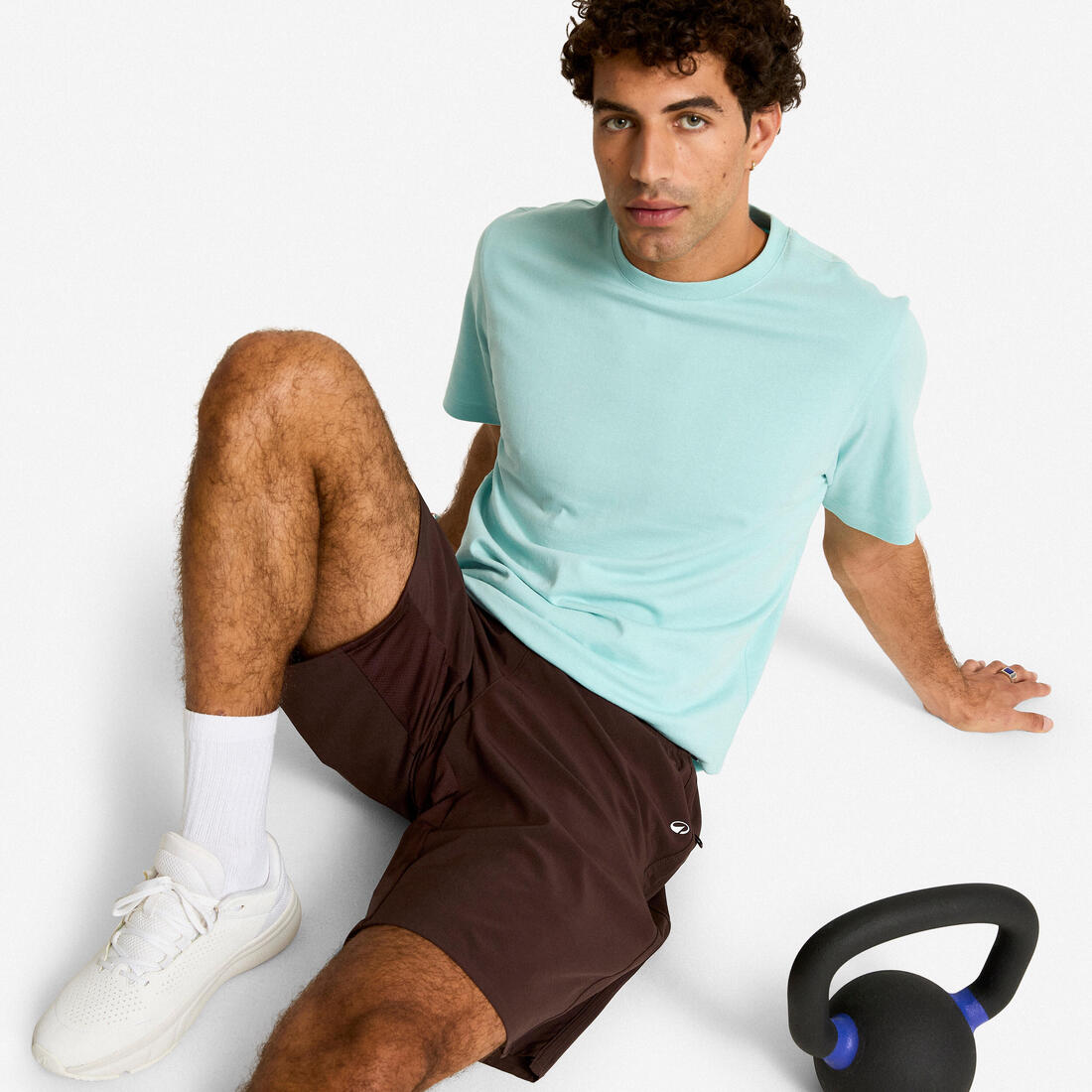 T-shirt fitness homme col rond manches courtes