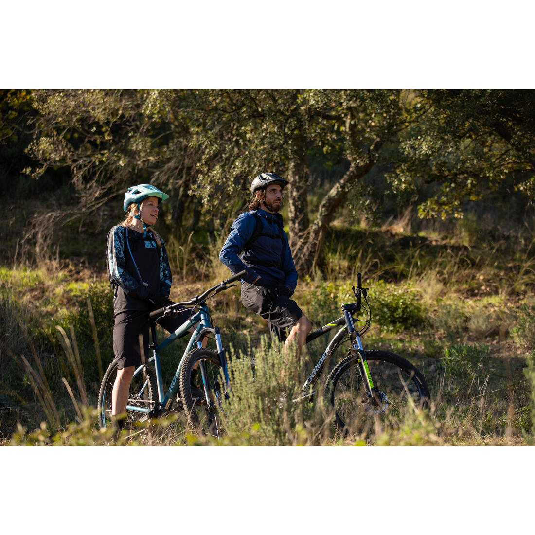 SAC À DOS HYDRATATION VTT ST 900 12L/2L eau NOIR