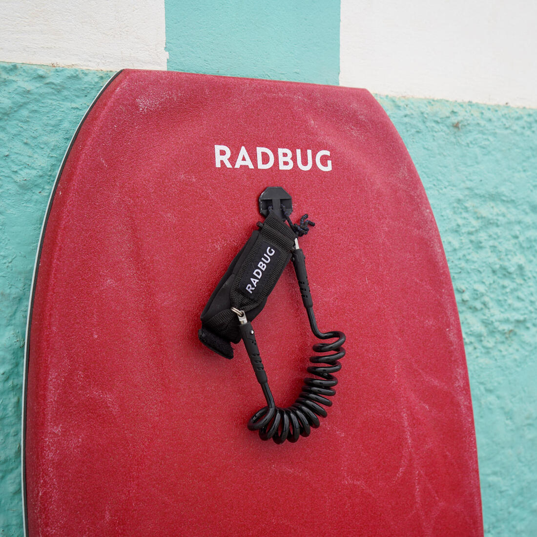 Bodyboard 500 bleu / orange avec leash