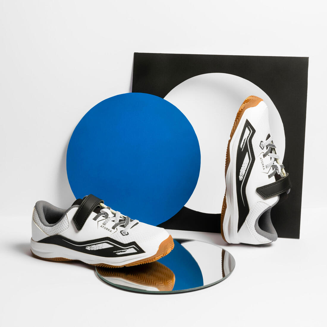 Chaussures de handball Enfant avec scratch - H100