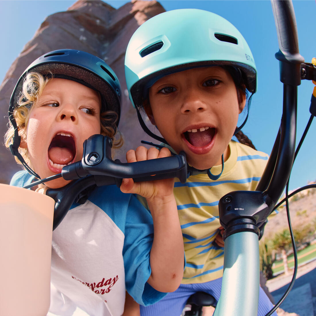 Vélo enfant 16 pouces 4-6 ans, DISCOVER 900