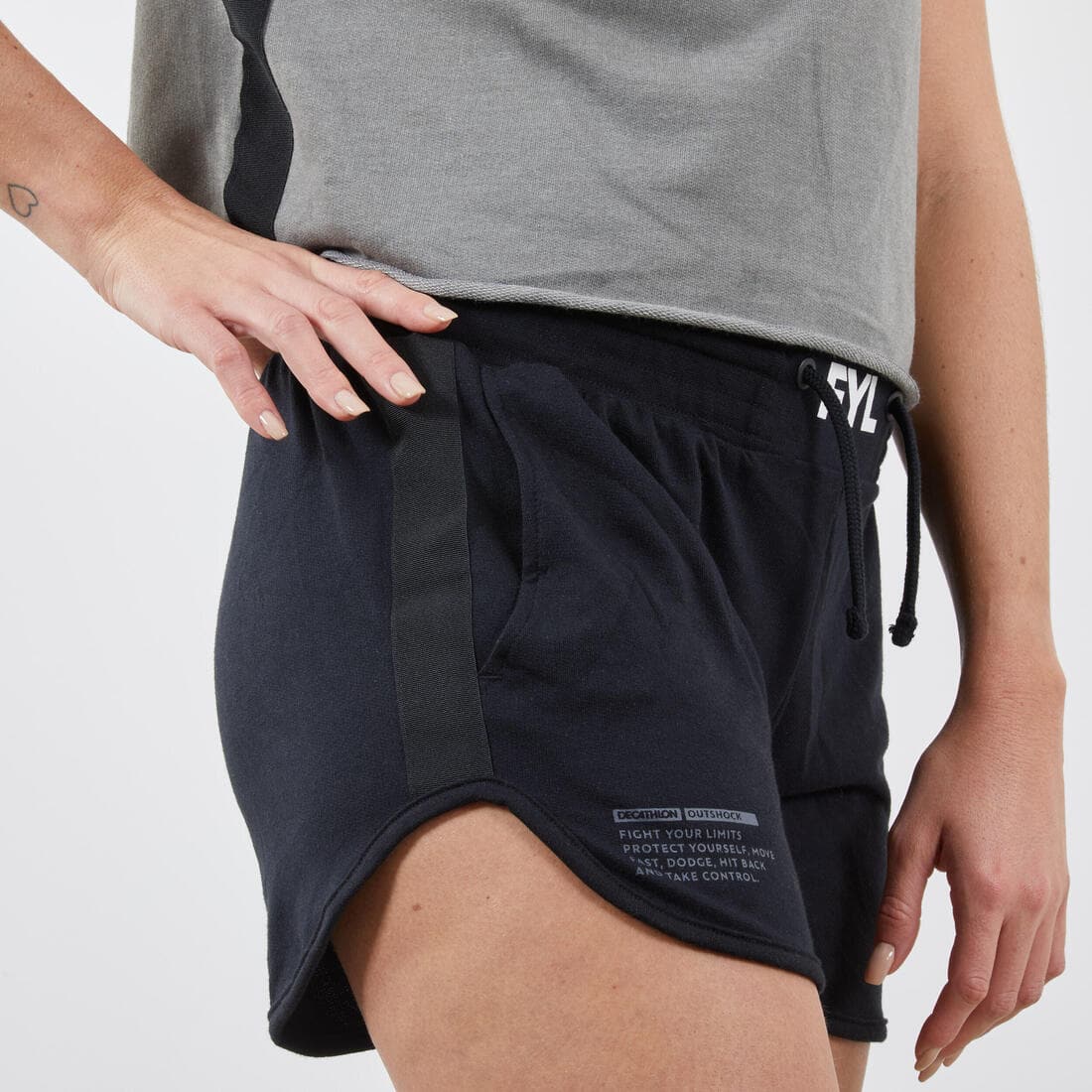 SHORT DE BOXE 100 FEMME NOIR