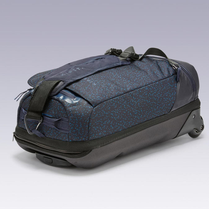 Decathlon sort une incroyable valise cabine qui fait aussi sac à dos ! -  MCE TV