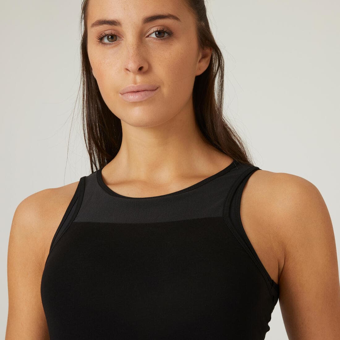 Débardeur Fitness femme col rond slim coton - 900 noir avec brassière intégrée