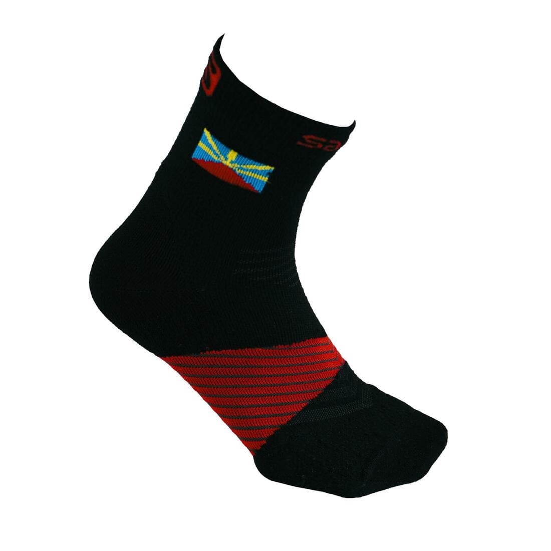 CHAUSSETTES DE RUNNING TRAIL SALOMON DRAPEAU REUNION NOIR ET ROUGE